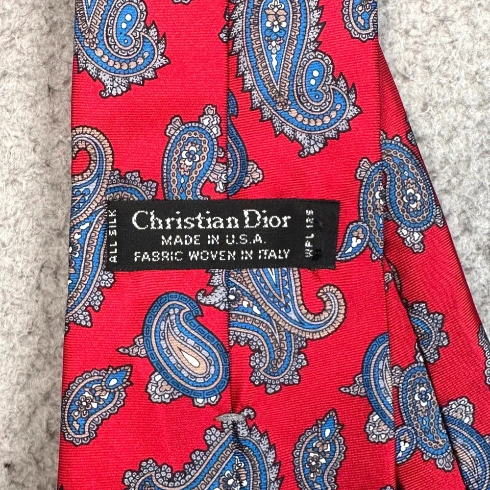 Christian Dior Paisley Silk Necktie Mens OS Red Blue Italian Fabric Classic Tie